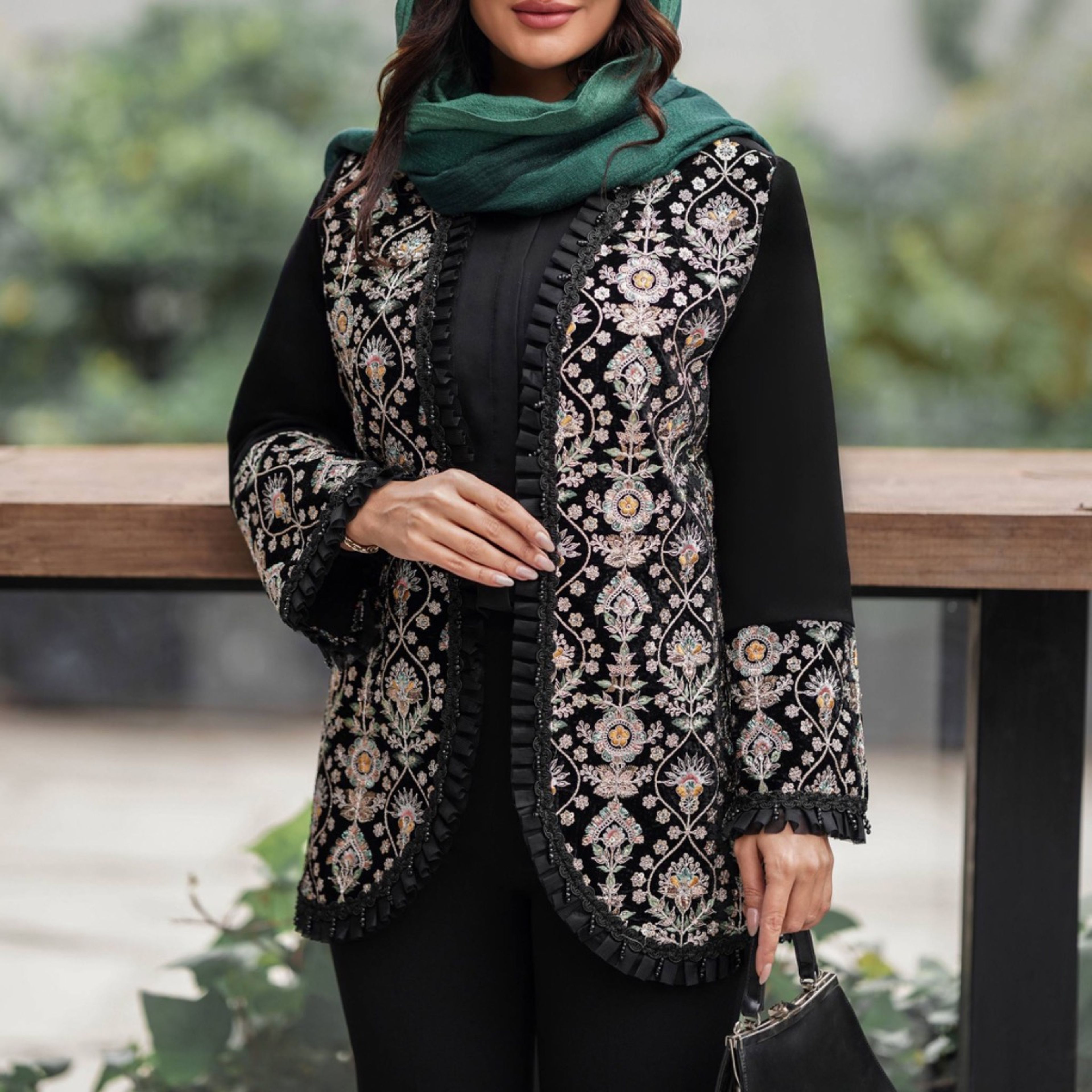 مشخصات کت مجلسی سنگ دوزی