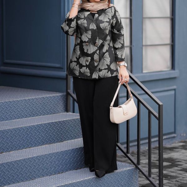 کت کوتاه ژاکارد عیدانه