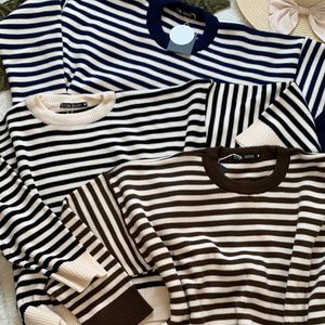 خرید اینترنتی بافت راه راه