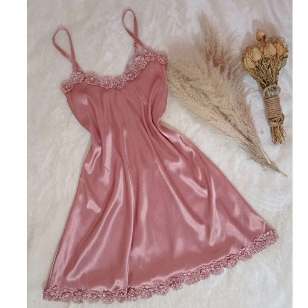 خرید آنلاین لباس خواب ساتن ابریشم زنانه مدل مهنور