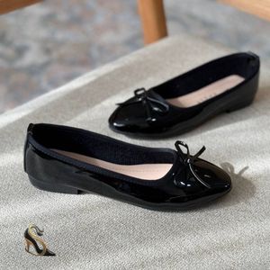 کفش پاپیون زنانه