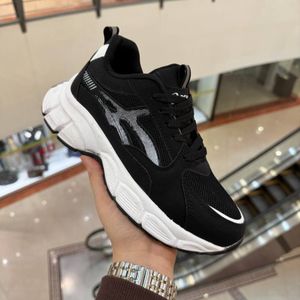 قیمت ارزان کفش اسپرت شیک