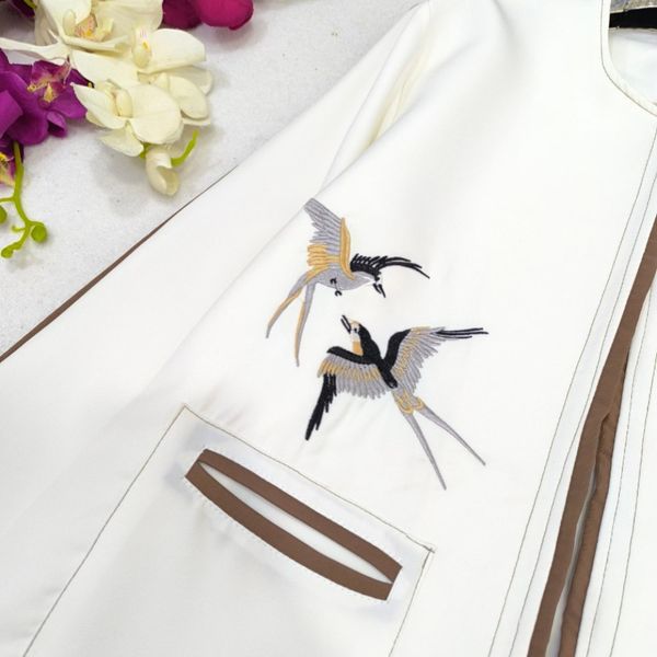 مانتو و شلوار زنانه طرح پرستو