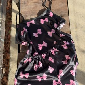 تاپ و شلوارک ساتن پاپیون