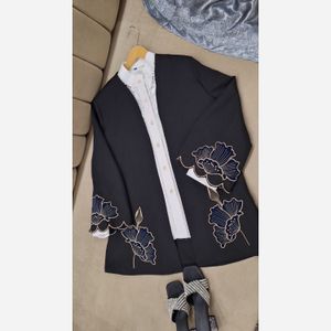 فروش اینترنتی مانتو مجلسی مدل آلند سرمه ای 