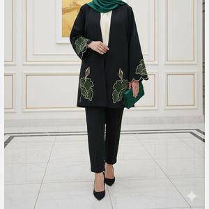 مشخصات مانتو مجلسی مدل آلند زمردی