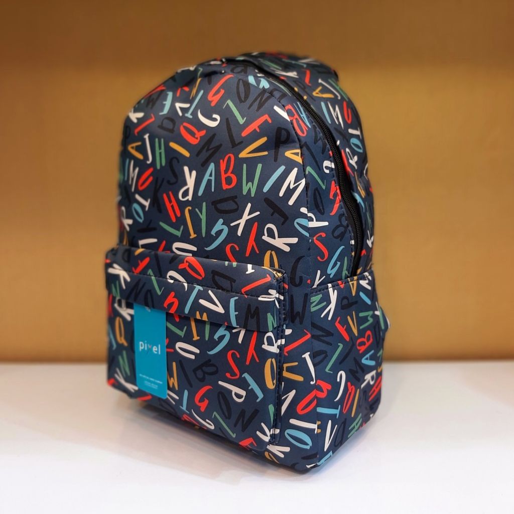 خرید اینترنتی کوله پشتی طرح حروف انگلیسی