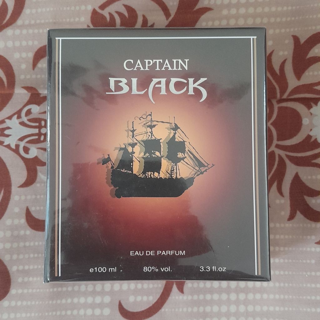 مشخصات ادکلن کاپیتان بلک اصل هارد باکس 100 میل (CAPITAIN BLACK)