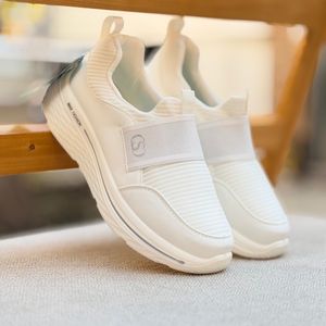 خرید اینترنتی قیمت کتونی بزرگسال جورابی طرح اسکیچرز کد 4112903