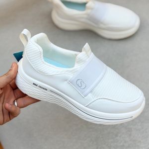 خرید اینترنتی قیمت کتونی بزرگسال جورابی طرح اسکیچرز کد 4112903