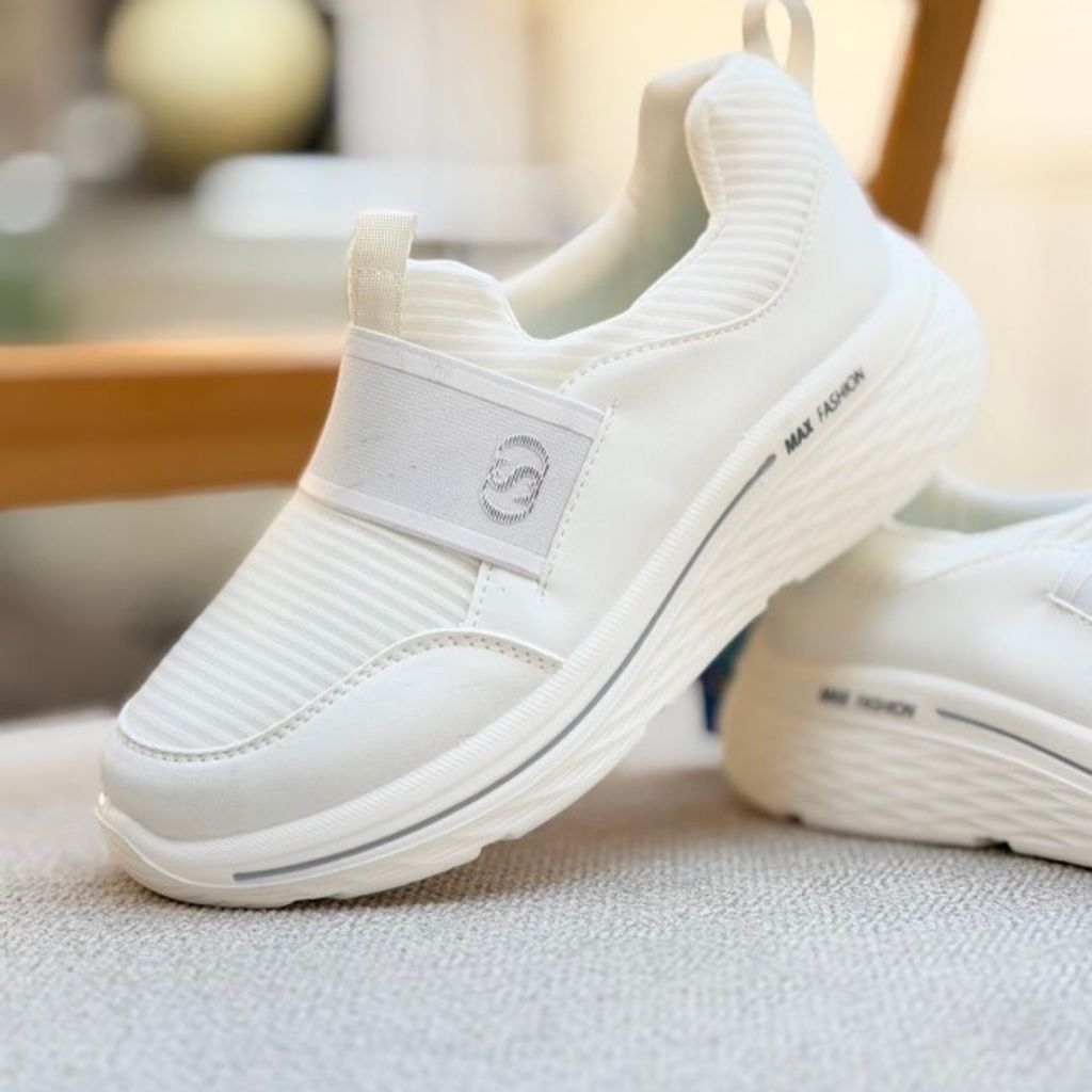 خرید اینترنتی قیمت کتونی بزرگسال جورابی طرح اسکیچرز کد 4112903