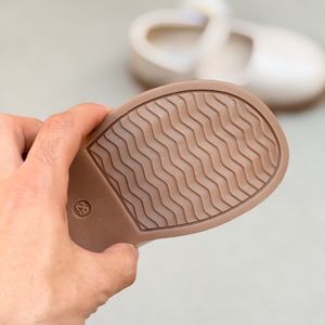خرید اینترنتی قیمت کفش دخترانه عروسکی طرح دوگل از هارتال کد 4113003