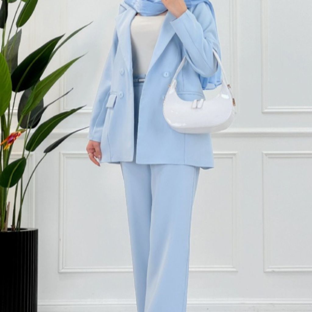 خرید اینترنتی کت شلوار شقایق پارسی