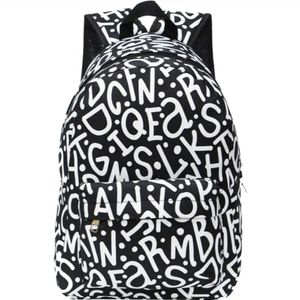 کوله پشتی حروف مشکی سفید