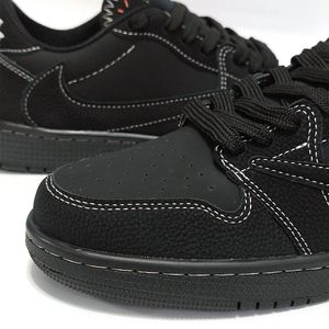 خرید انلاین کتانی ترویس اسکات بلک فانتوم Travis Scott Black Phantom