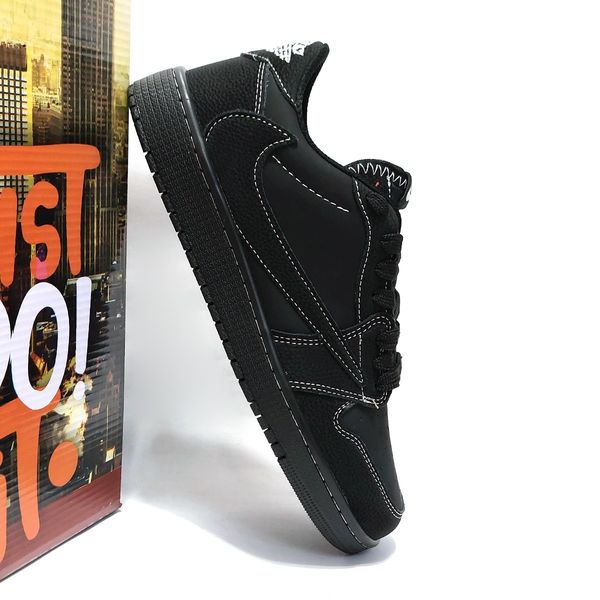 کتانی ترویس اسکات بلک فانتوم Travis Scott Black Phantom