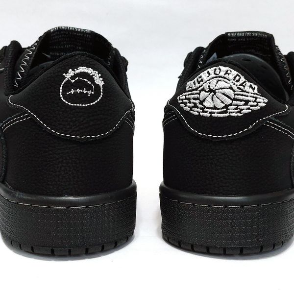 کتانی ترویس اسکات بلک فانتوم Travis Scott Black Phantom