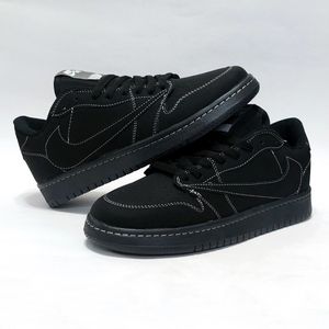 فروش اینترنتی کتانی ترویس اسکات بلک فانتوم Travis Scott Black Phantom
