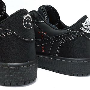 فروش اینترنتی کتانی ترویس اسکات بلک فانتوم Travis Scott Black Phantom