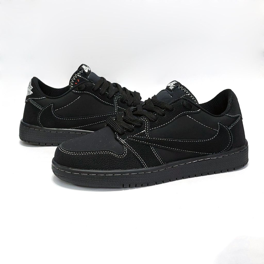 قیمت کتانی ترویس اسکات بلک فانتوم Travis Scott Black Phantom