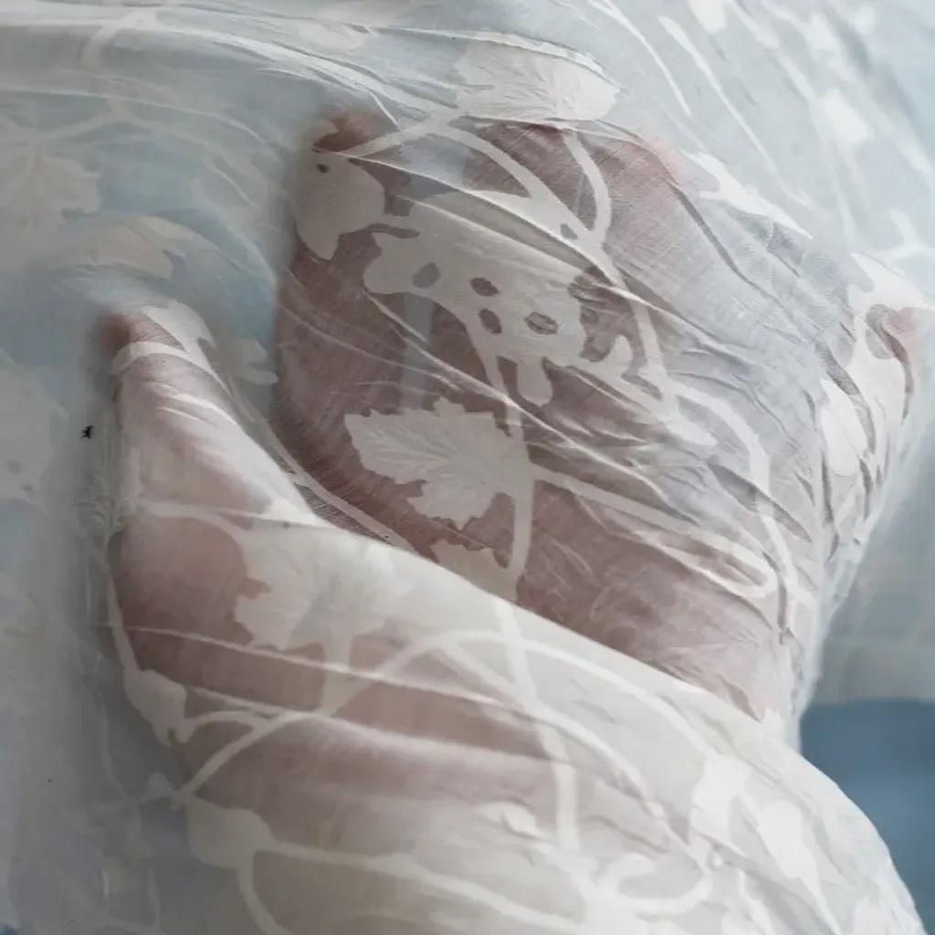 خرید اینترنتی قیمت پارچه لینن شیشه ای طرحدار 1241