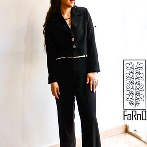 مشخصات کت کوتاه مشکی زنانه کرپ