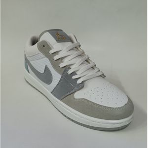 قیمت کتونی مردانه نایک جردن 1 طوسی سفید روشن کیفیت بالا