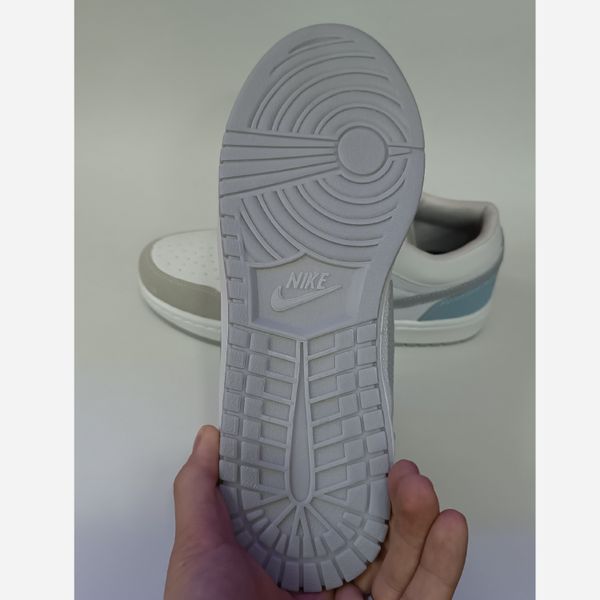 کتونی مردانه نایک جردن 1 طوسی سفید روشن کیفیت بالا