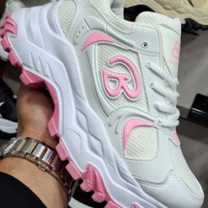 مشخصات کفش اسپرت زنانه و دخترانه بالنسیگا