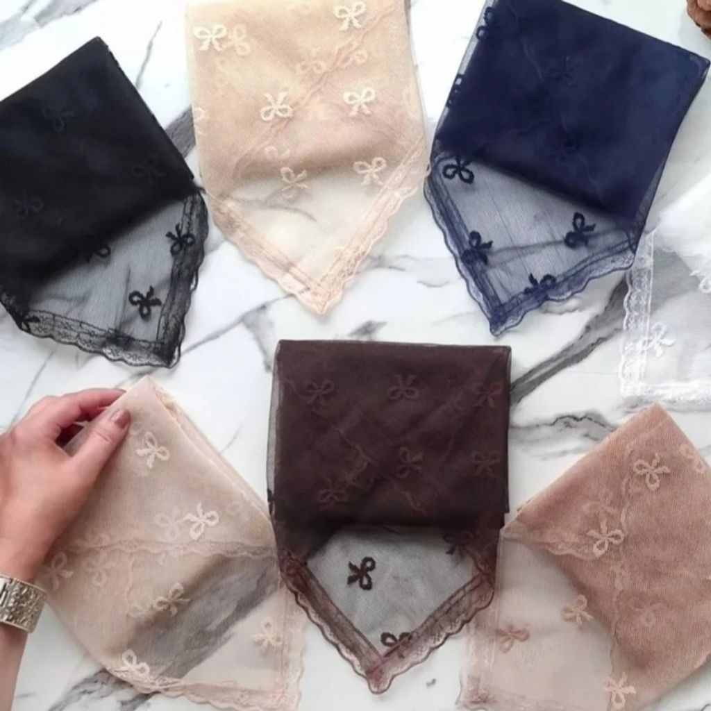 مشخصات مینی اسکارف توری حاشیه دانتل پاپیون