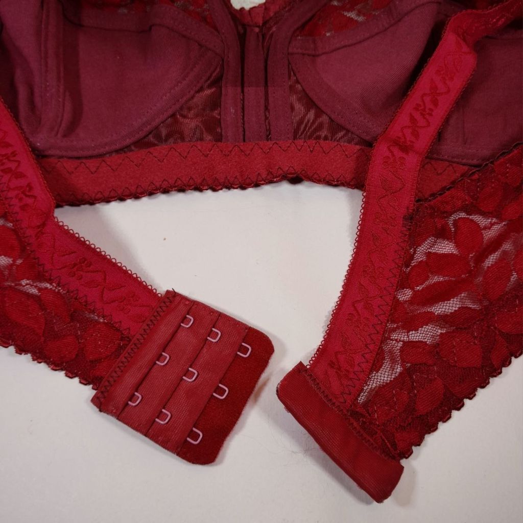 فروش اینترنتی سوتین گیپور اعلا سایز90تا100 برند شمیم کاپ بی ارسال رایگان