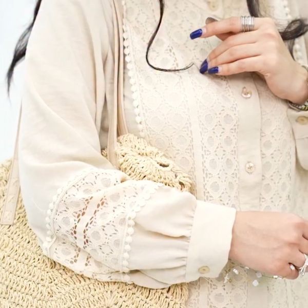 شومیز فلورا زنانه لینن و دانتل