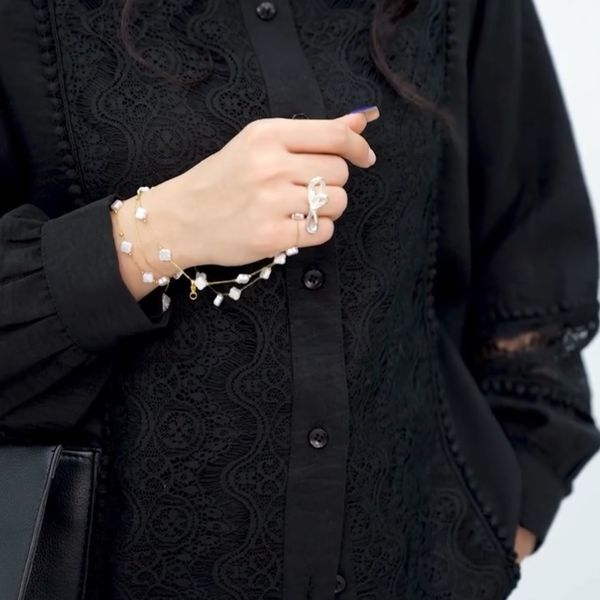 شومیز فلورا زنانه لینن و دانتل