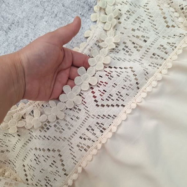 شومیز تورینا زنانه کرپ مورگان و قلاب بافی