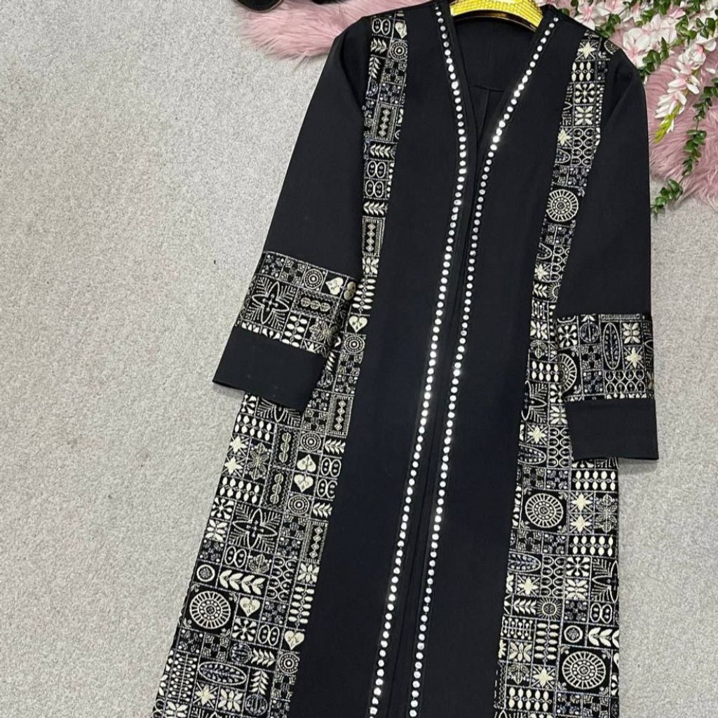 خرید آنلاین مانتومزونی طرح اطلس