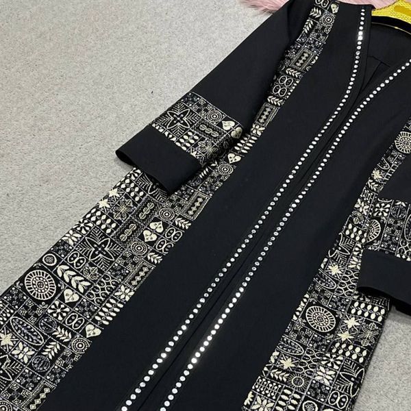 مانتومزونی طرح اطلس