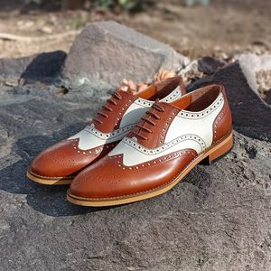 خرید انلاین کفش مردانه مجلسی چرم طبیعی دستدوز مدل نیلسون عسلی کرم