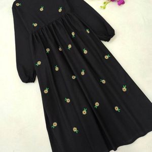 ساحلی محیا شیک