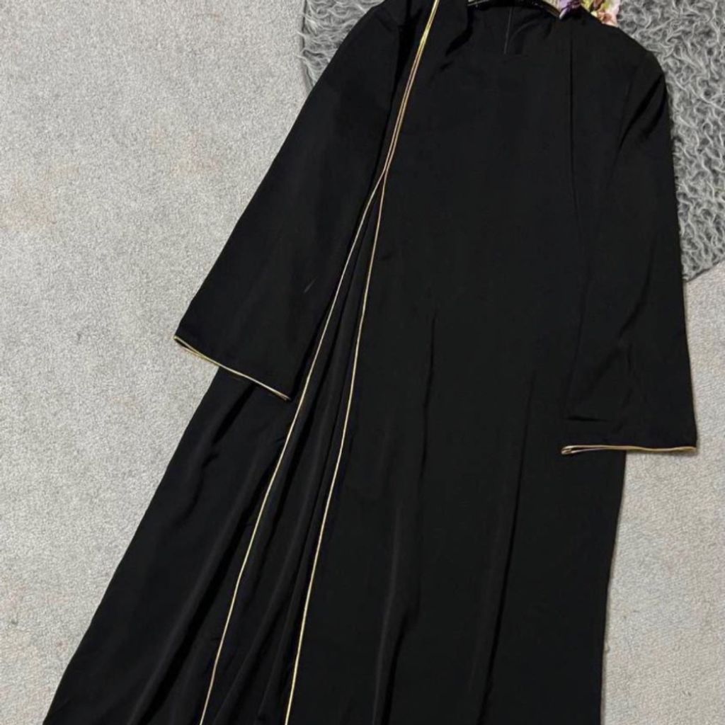 قیمت ارزان عبا زنانه طرح مغزی دوز