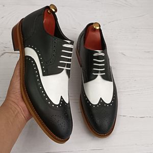 خرید اینترنتی کفش مردانه مجلسی شیک چرم طبیعی مدل ویلسون دورنگ