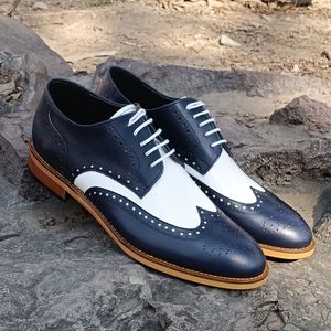 فروش اینترنتی کفش مردانه رسمی چرم طبیعی مدل ویلسون سرمه ای سفید
