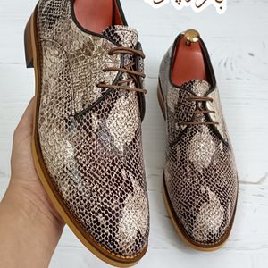 فروش اینترنتی کفش مردانه مجلسی چرم طبیعی ترک مدل آریزونا پوست ماری کرم