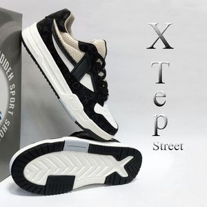 خرید اینترنتی کتانی اسپرت ایکس تپ Xtep Street طرح لویی ویتون LV کیفیت بالا