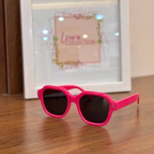 مشخصات عینک آفتابی سلین