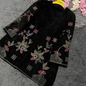 خرید اینترنتی کت مخمل گلدوزی آوا