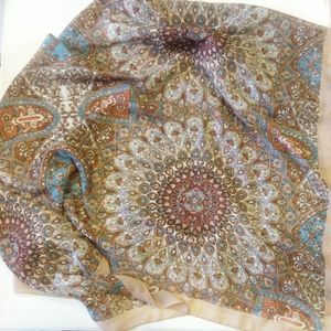 روسری حریر شیشه