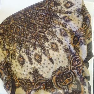 روسری شیشه حریر