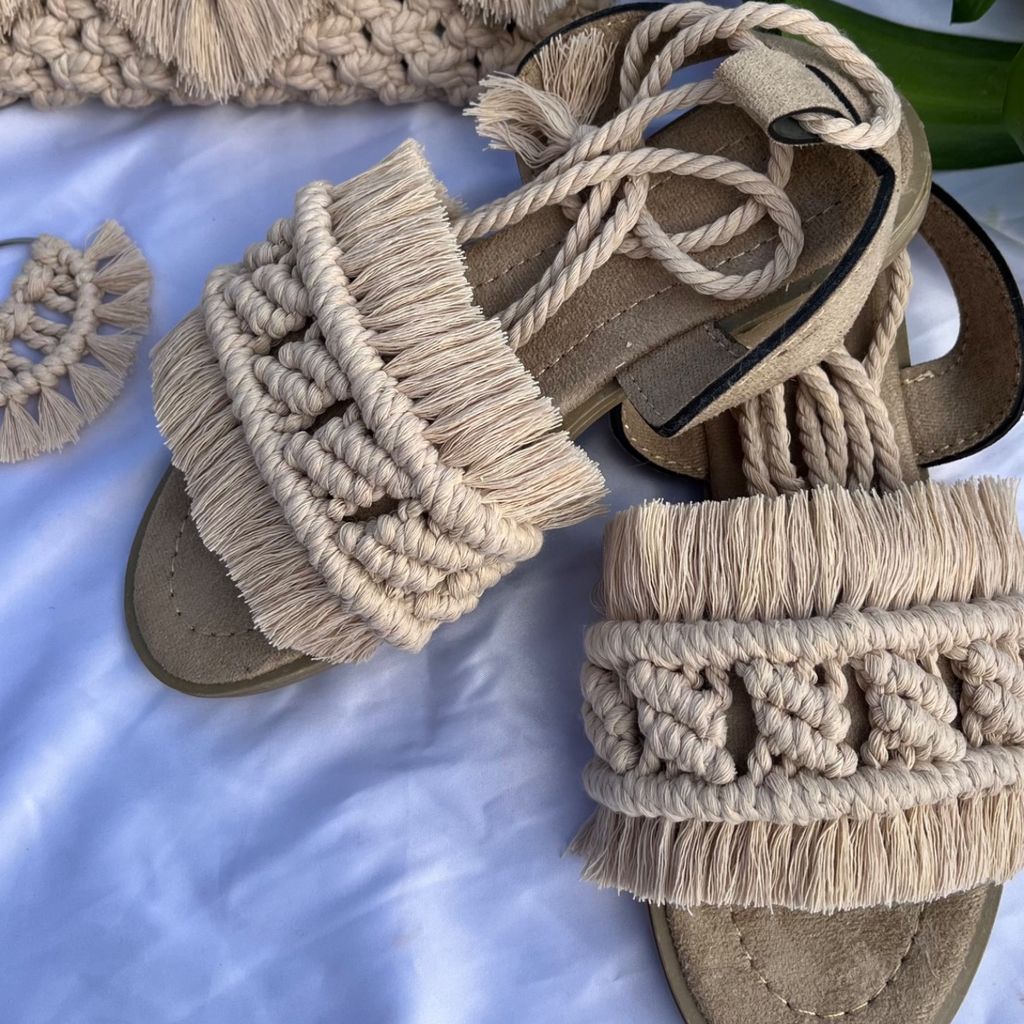 قیمت ست کیف و صندل و گوشواره مکرومه