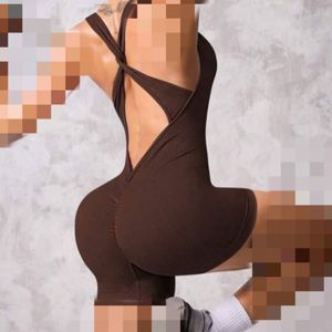 اورال شورتکی اسپندکس