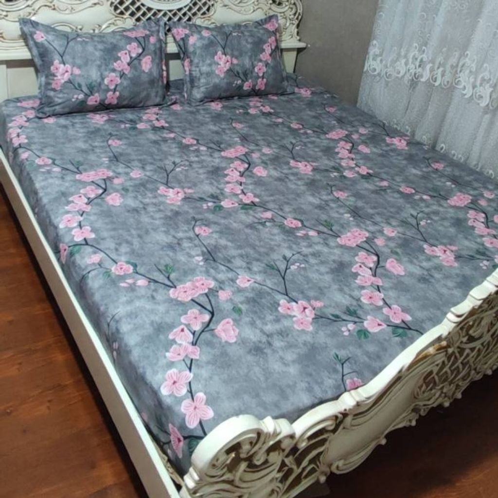 خرید آنلاین روتختی دونفره زمینه طوسی گل صورتی روکش تشک گل صورتی
